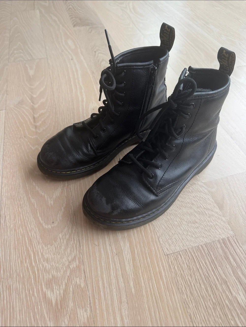 Dr Martens size 4 Black Leather Lace-Up Combat Boots